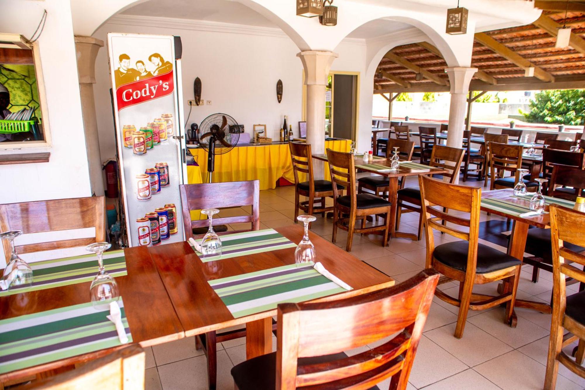 Hotel Les Orchidees كوتونو المظهر الخارجي الصورة