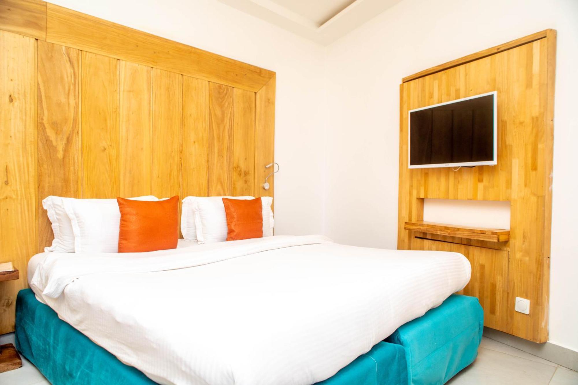 Hotel Les Orchidees كوتونو المظهر الخارجي الصورة